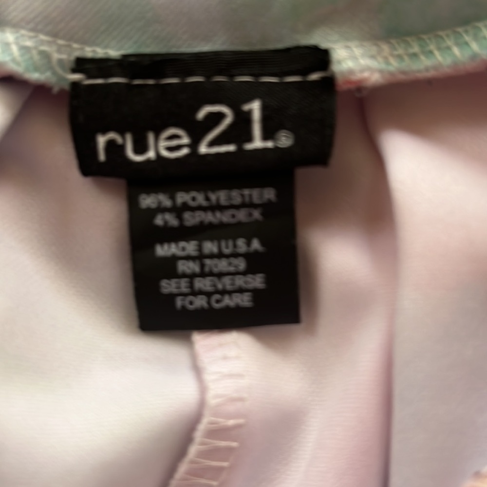 Used skirt - Picture 2 of 3